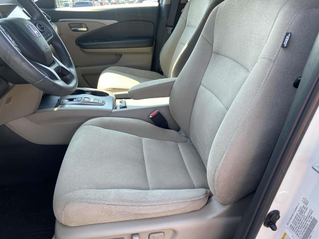 used 2021 Honda Pilot car, priced at $22,491
