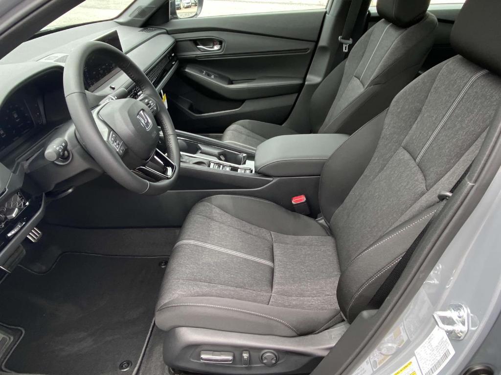new 2025 Honda Accord Hybrid car, priced at $35,260
