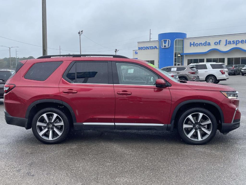 used 2023 Honda Pilot car, priced at $43,991