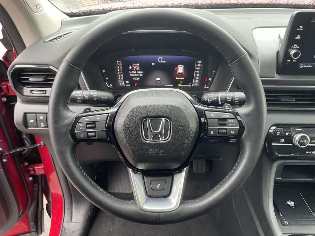 used 2023 Honda Pilot car, priced at $43,991
