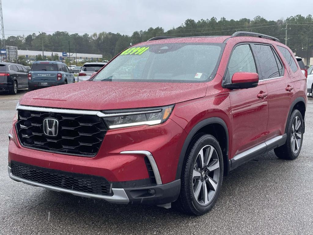 used 2023 Honda Pilot car, priced at $43,991