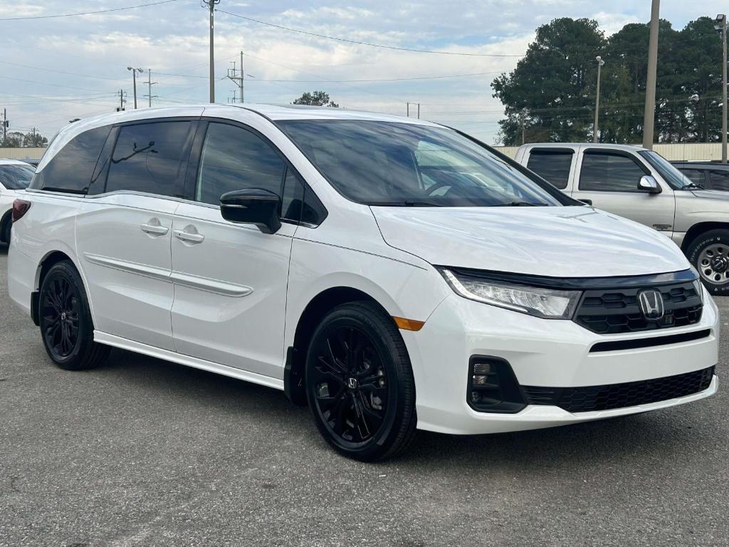 new 2026 Honda Odyssey car, priced at $46,210
