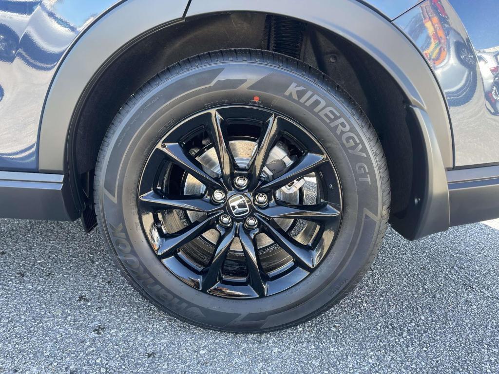 new 2026 Honda CR-V Hybrid car, priced at $37,080