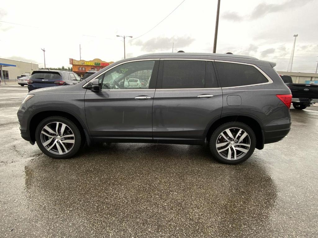 used 2017 Honda Pilot car, priced at $25,491
