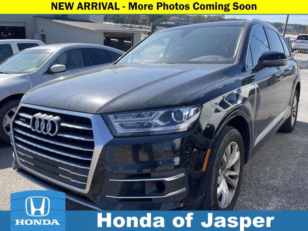 used 2018 Audi Q7 car, priced at $11,000