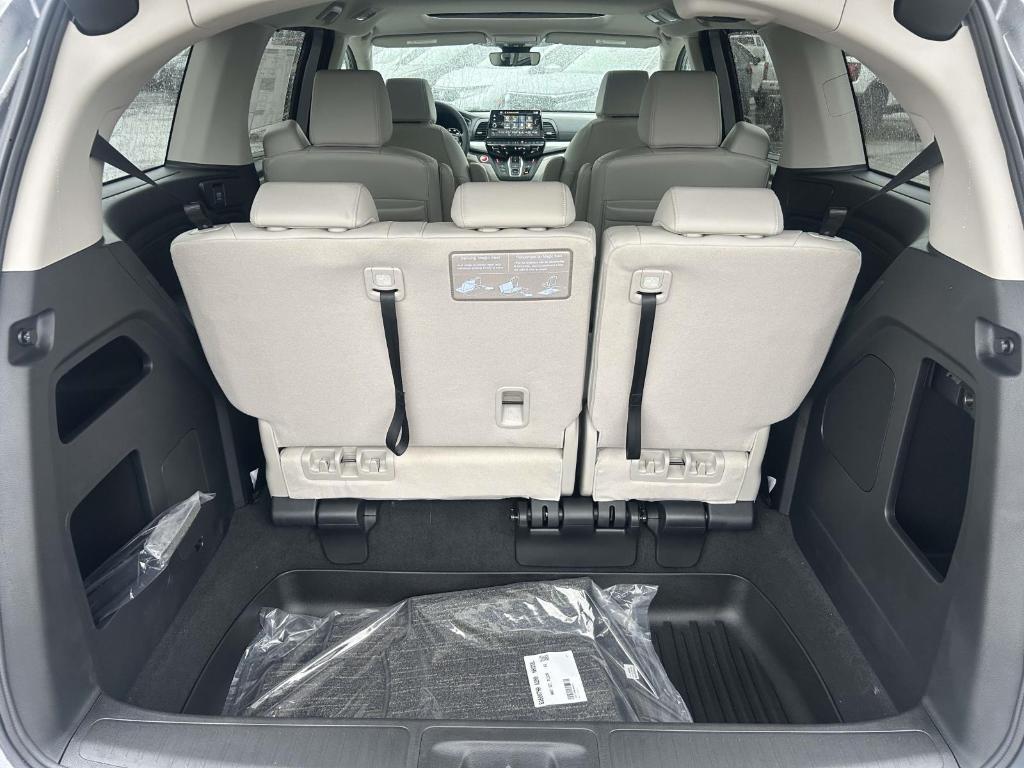 new 2026 Honda Odyssey car, priced at $44,885