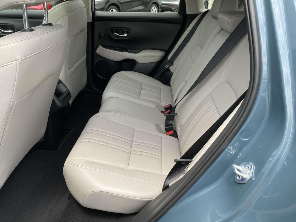 new 2025 Honda HR-V car, priced at $31,350