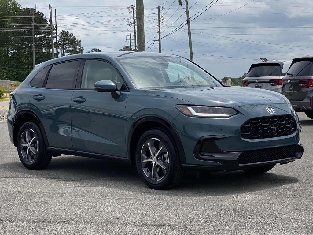 new 2025 Honda HR-V car, priced at $31,350