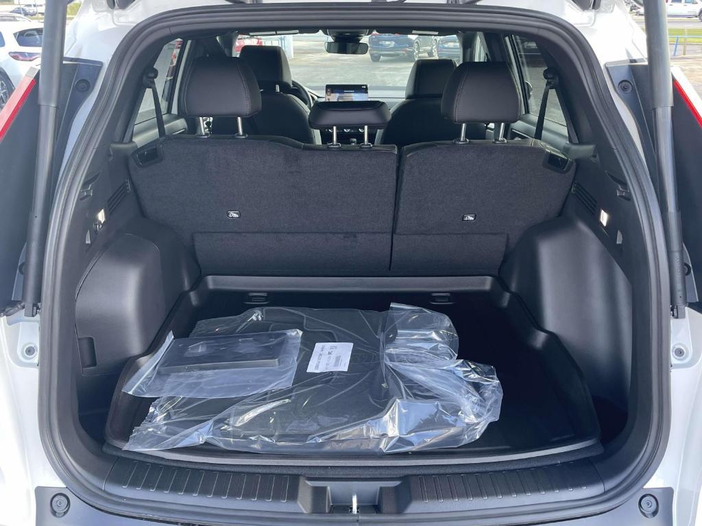 new 2026 Honda CR-V Hybrid car, priced at $40,630