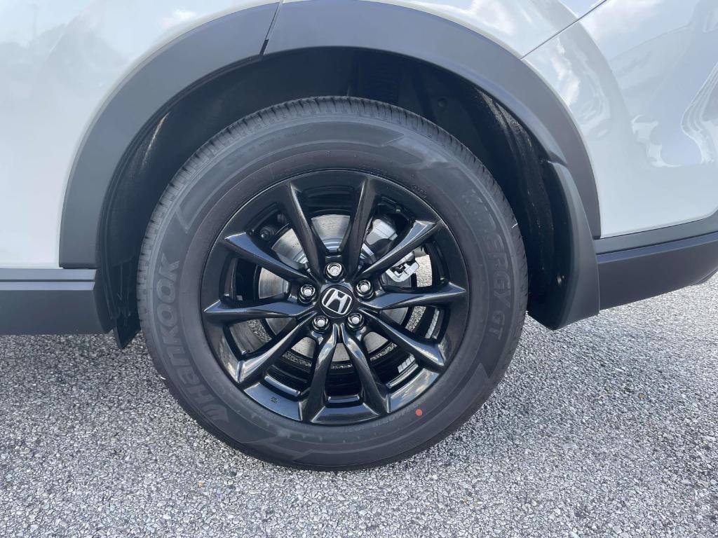 new 2026 Honda CR-V Hybrid car, priced at $40,630