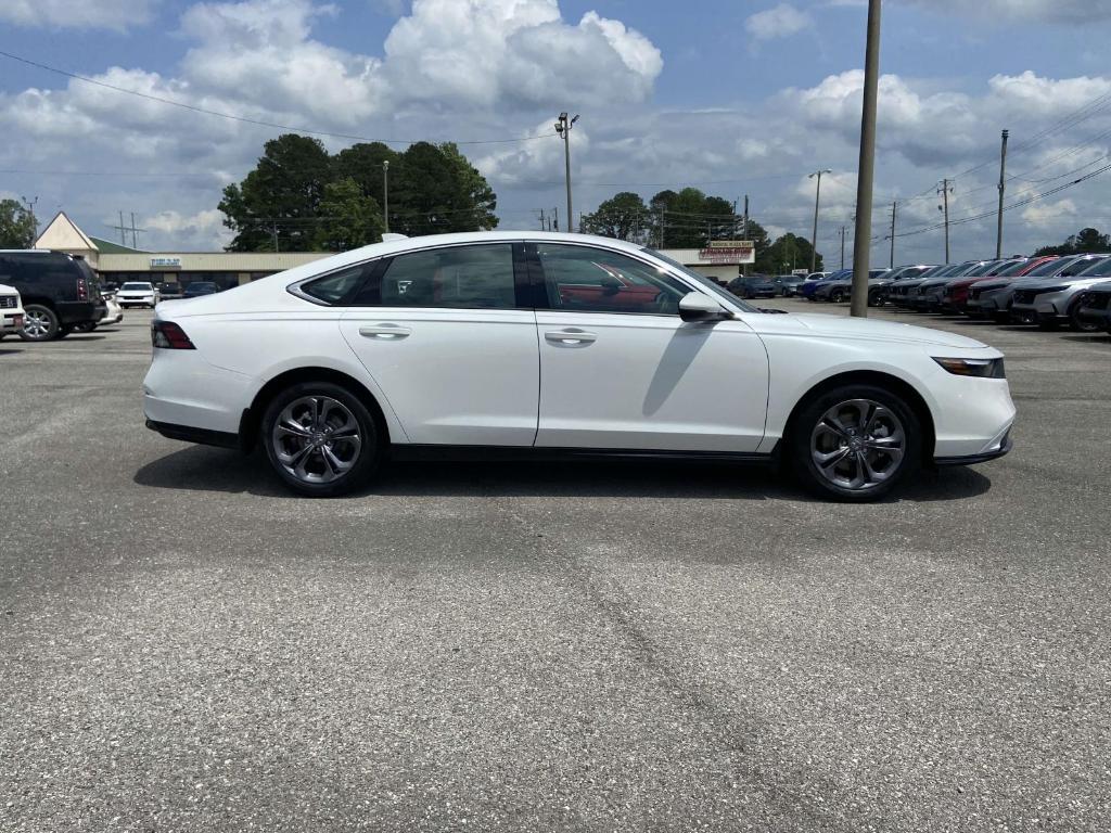 new 2025 Honda Accord Hybrid car, priced at $36,545