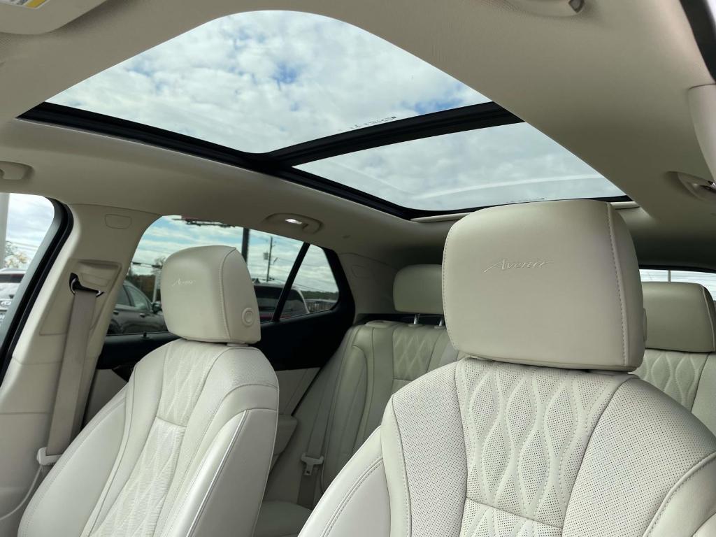 used 2023 Buick Envision car, priced at $26,991