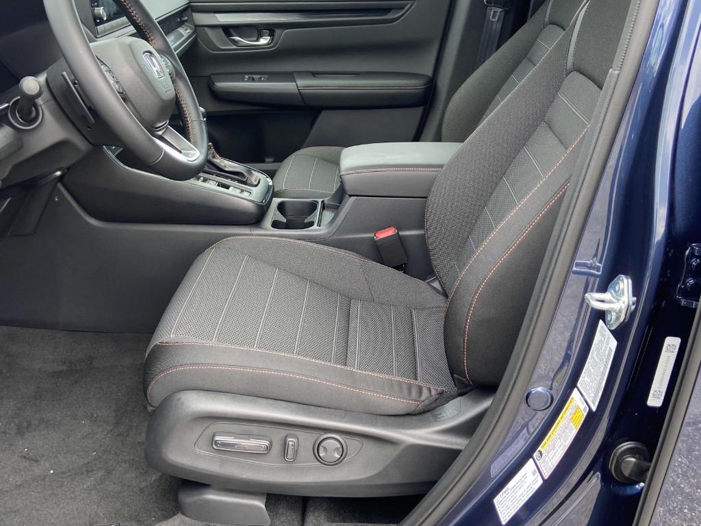 new 2025 Honda CR-V Hybrid car, priced at $36,045