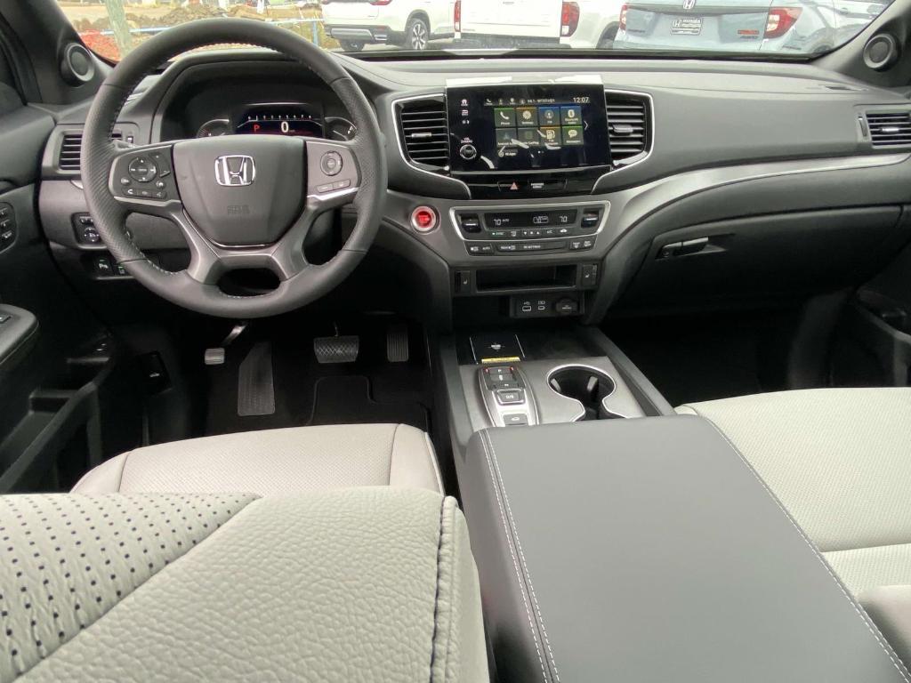 new 2025 Honda Passport car, priced at $44,250