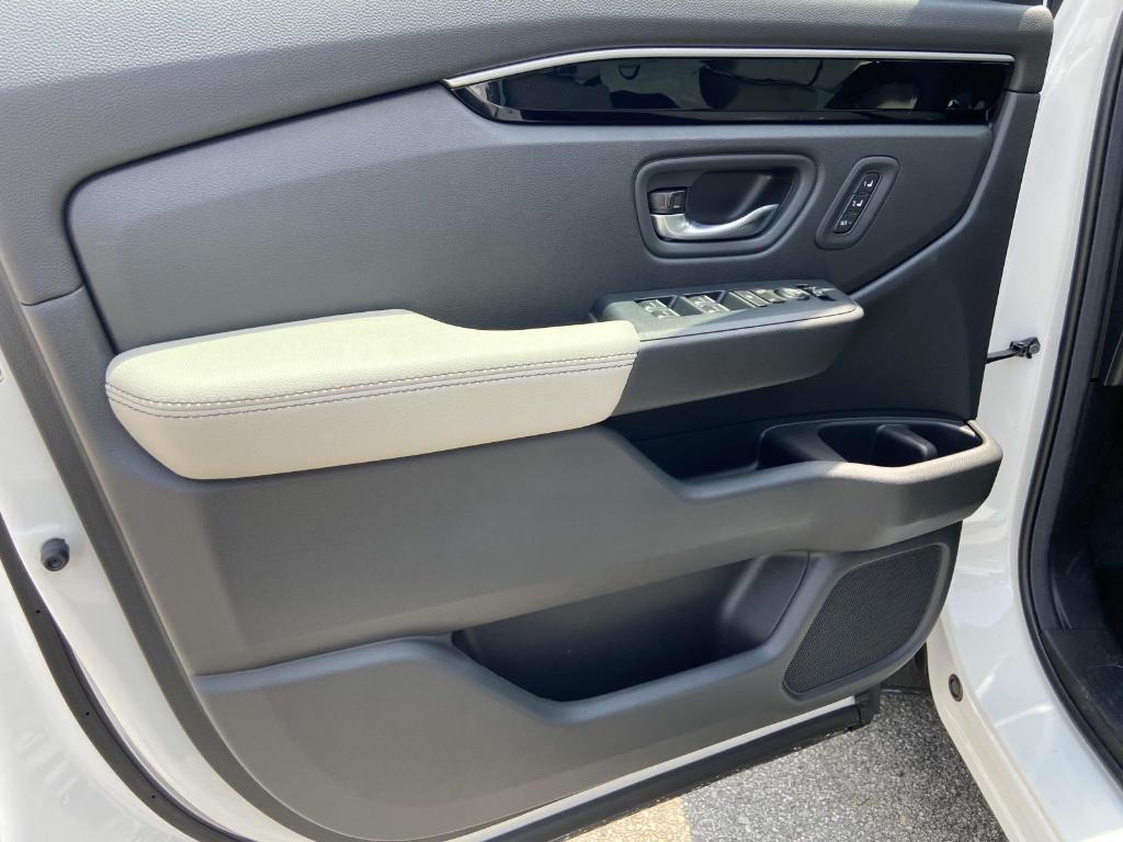 new 2026 Honda Passport car, priced at $47,355