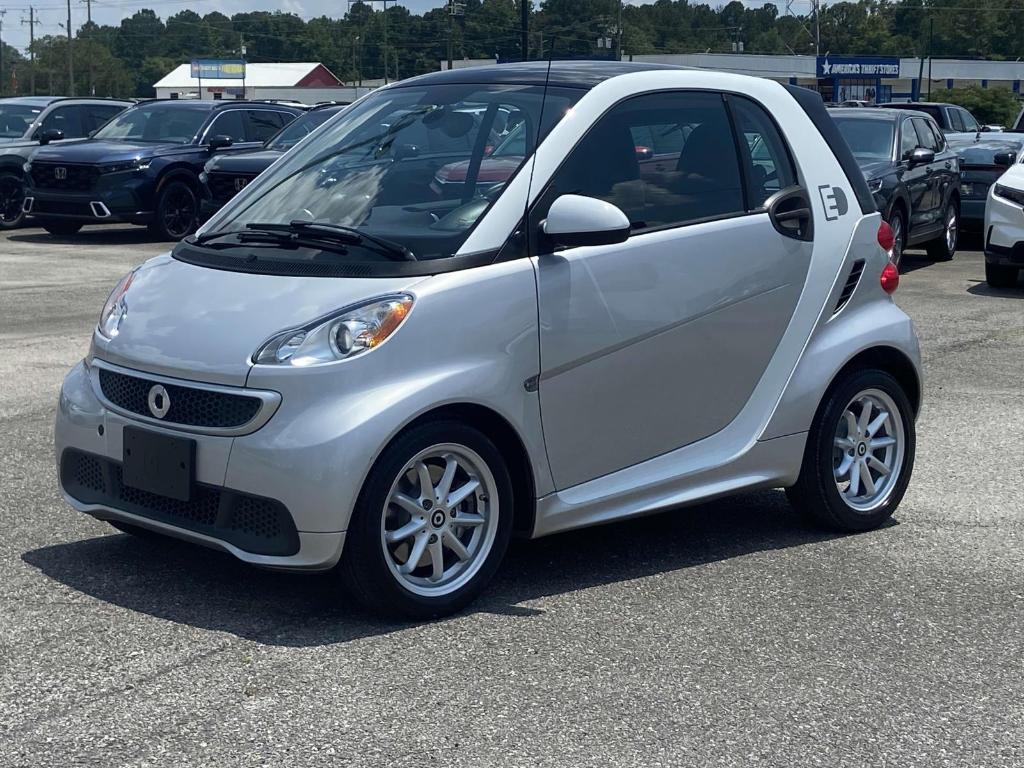 used 2015 smart ForTwo Electric Drive car, priced at $6,000