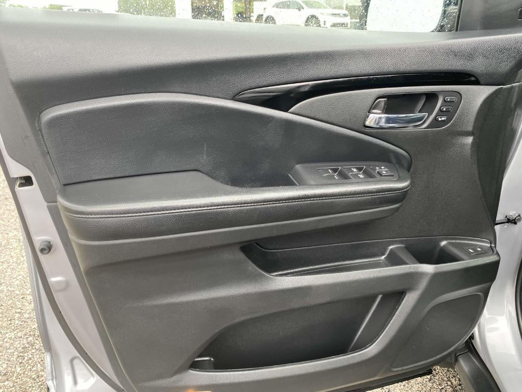 used 2019 Honda Passport car, priced at $24,991