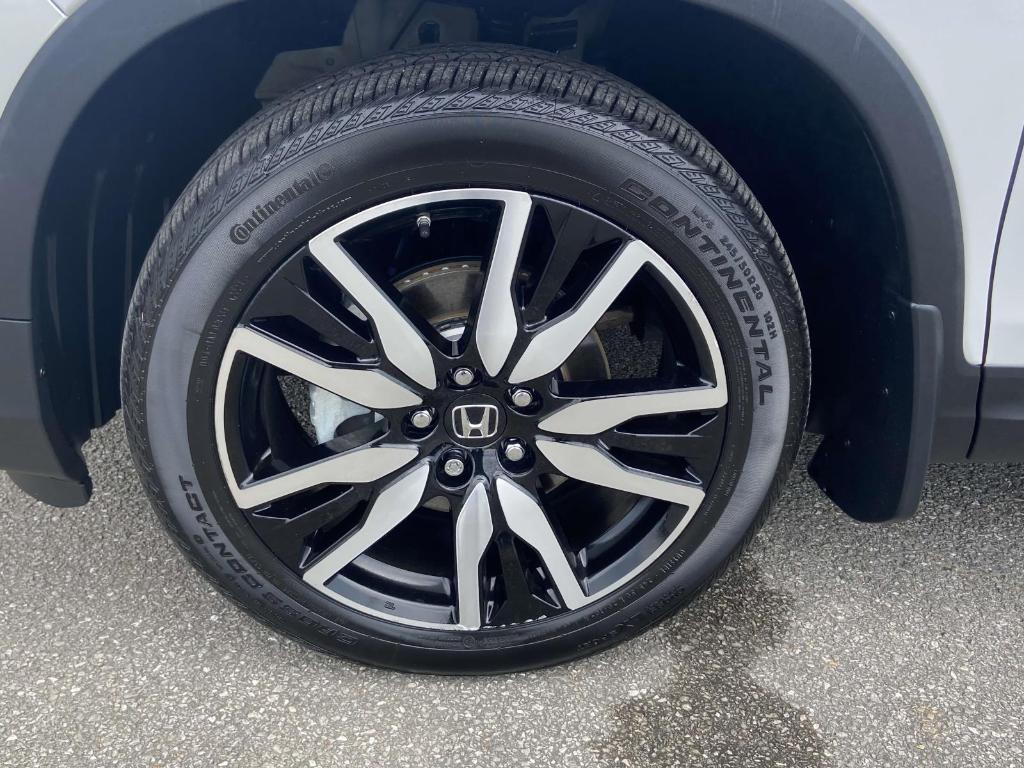 used 2022 Honda Pilot car, priced at $34,991