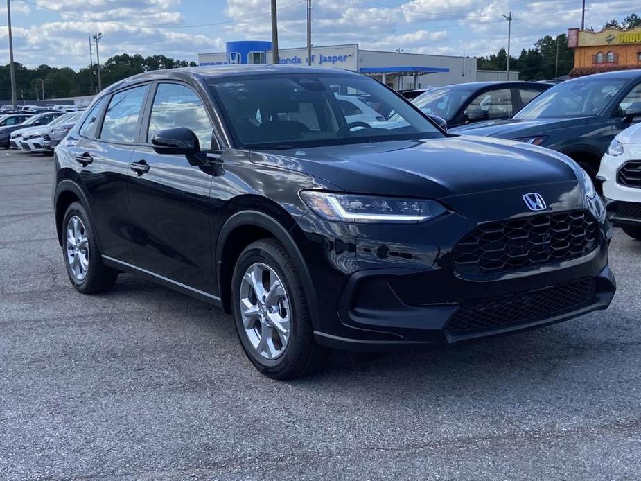 new 2025 Honda HR-V car, priced at $26,450