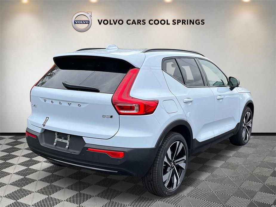 new 2024 Volvo XC40 car, priced at $50,000