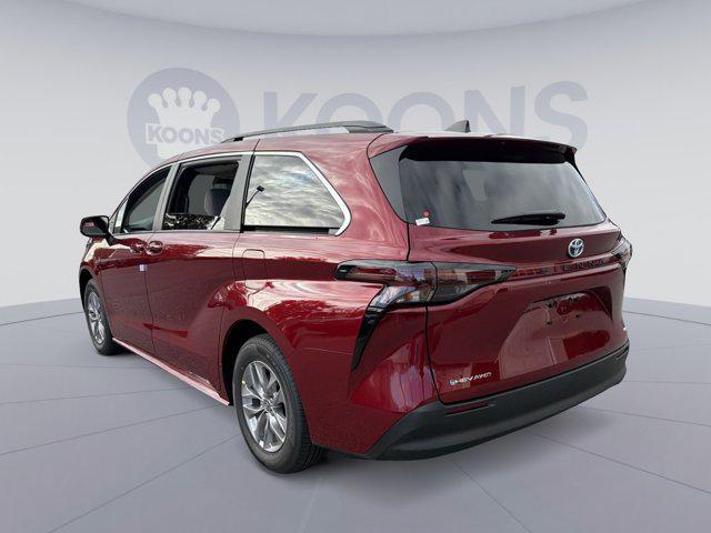 new 2025 Toyota Sienna car, priced at $43,940