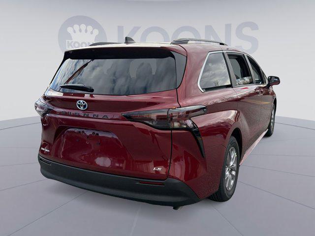 new 2025 Toyota Sienna car, priced at $43,940