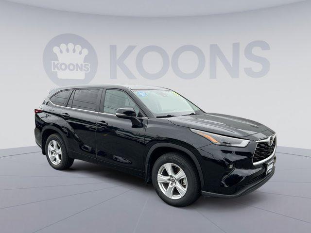 used 2024 Toyota Highlander car, priced at $33,085