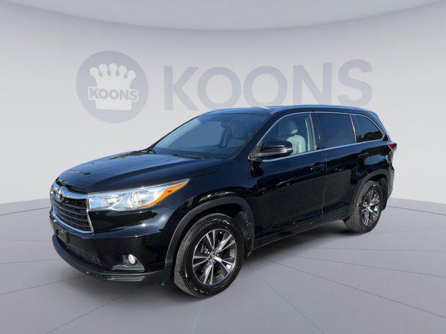 used 2016 Toyota Highlander car, priced at $15,800