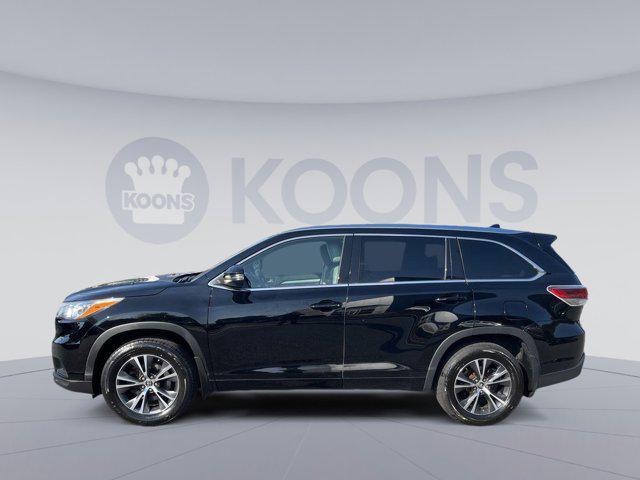 used 2016 Toyota Highlander car, priced at $15,800