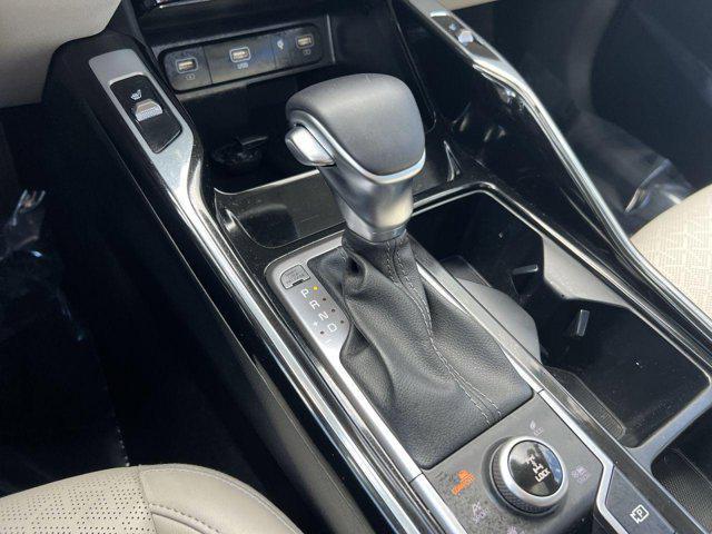 used 2023 Kia Sorento car, priced at $32,000