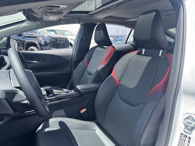 new 2025 Toyota Prius Plug-In Hybrid car, priced at $39,432