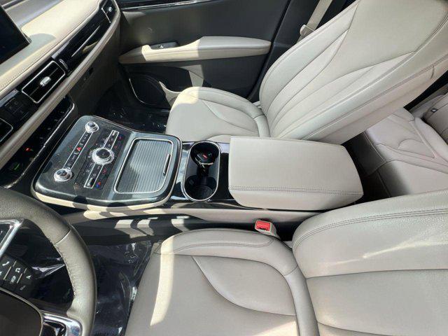 used 2022 Lincoln Nautilus car, priced at $31,000