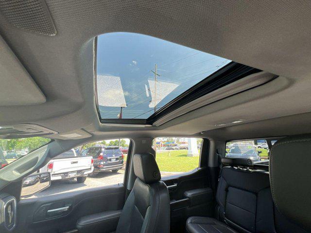 used 2022 GMC Sierra 1500 car, priced at $35,000