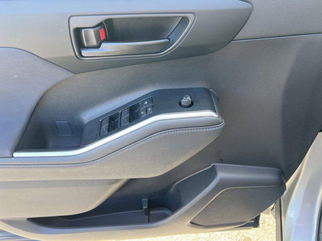 used 2024 Toyota Highlander car, priced at $30,285