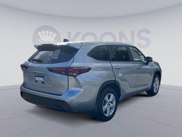used 2024 Toyota Highlander car, priced at $30,285