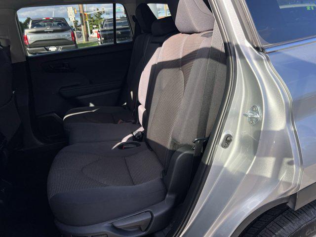 used 2024 Toyota Highlander car, priced at $30,285
