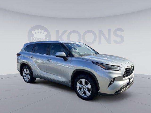 used 2024 Toyota Highlander car, priced at $30,285
