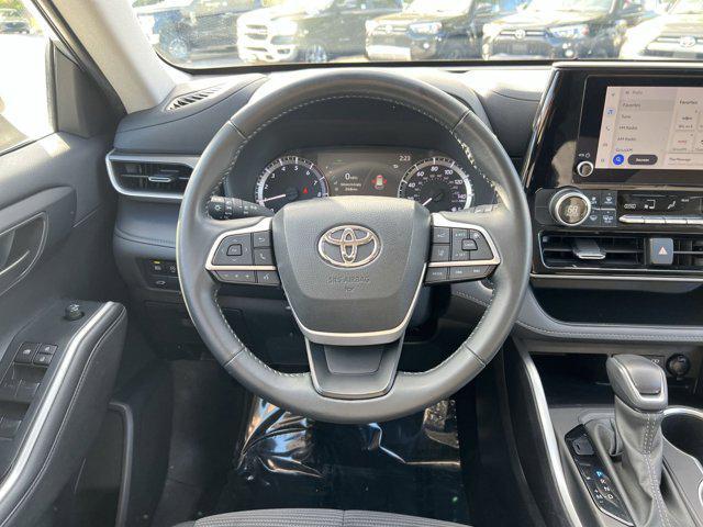 used 2024 Toyota Highlander car, priced at $30,285