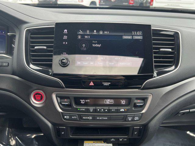 used 2022 Honda Passport car, priced at $32,000