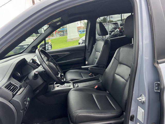 used 2022 Honda Passport car, priced at $32,000