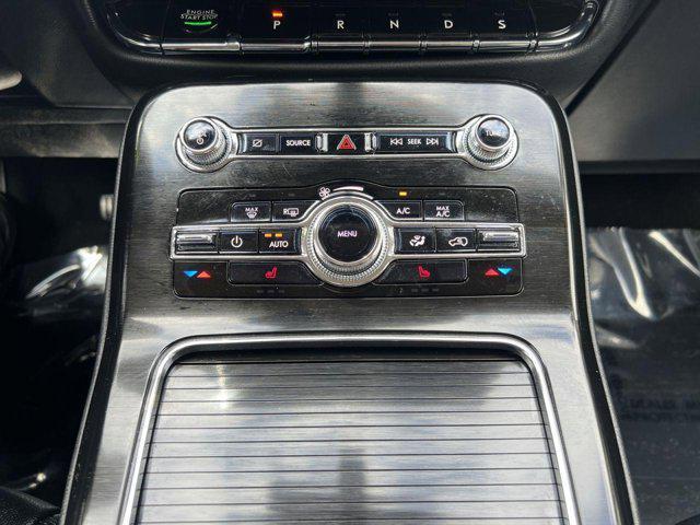used 2022 Lincoln Nautilus car, priced at $31,500