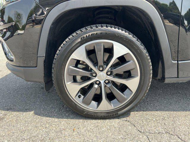 used 2022 Jeep Cherokee car, priced at $27,300