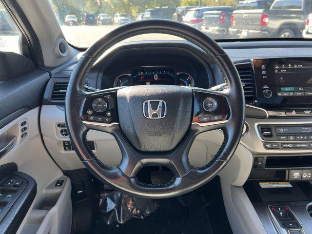 used 2022 Honda Pilot car, priced at $32,000