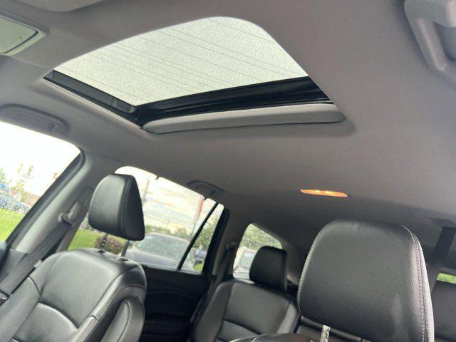 used 2022 Honda Pilot car, priced at $32,400