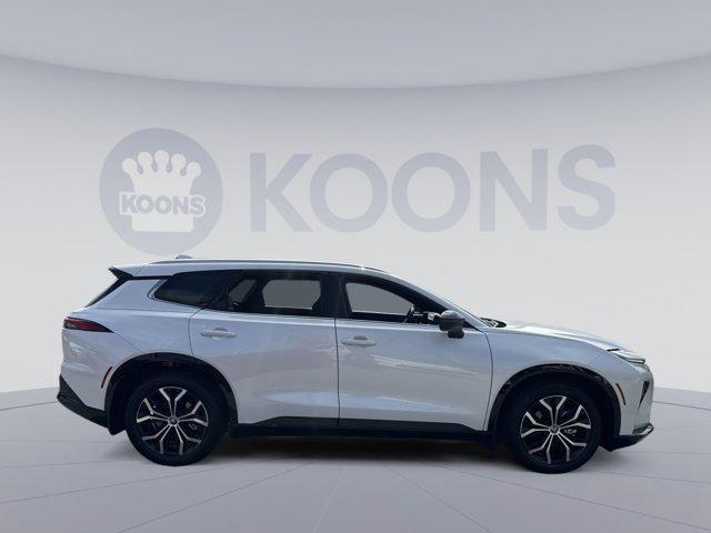 new 2025 Toyota Crown Signia car, priced at $45,101