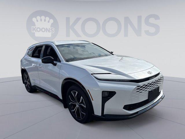 new 2025 Toyota Crown Signia car, priced at $45,101