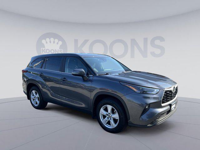 used 2023 Toyota Highlander car, priced at $31,985