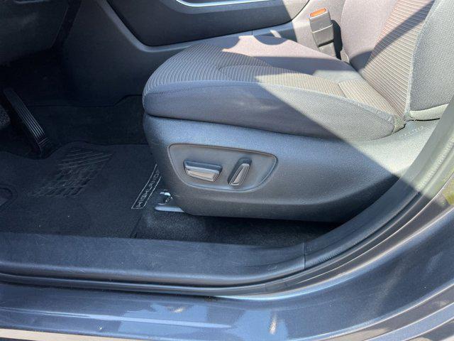 used 2023 Toyota Highlander car, priced at $31,985