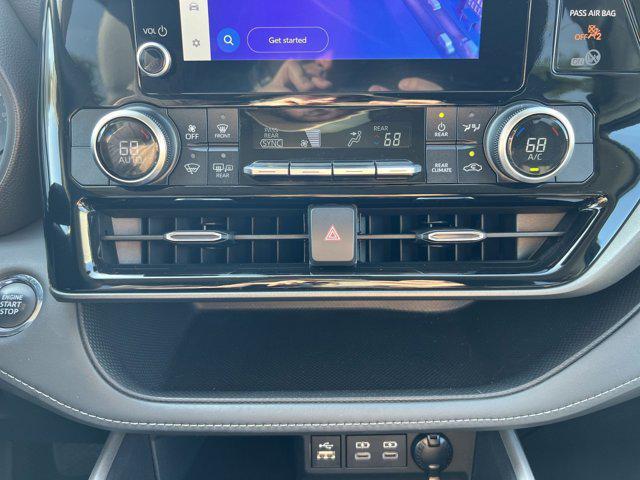 used 2023 Toyota Highlander car, priced at $31,985