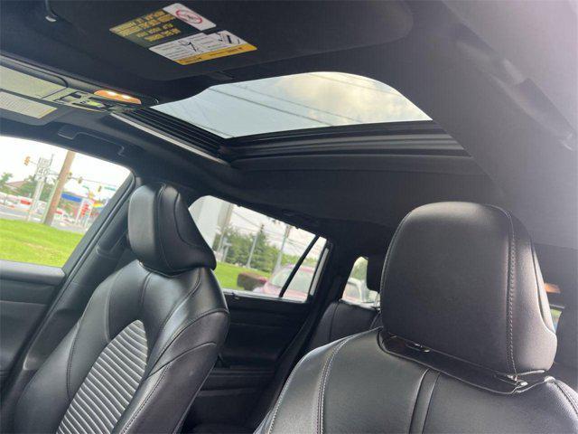 used 2023 Toyota Highlander car, priced at $43,100